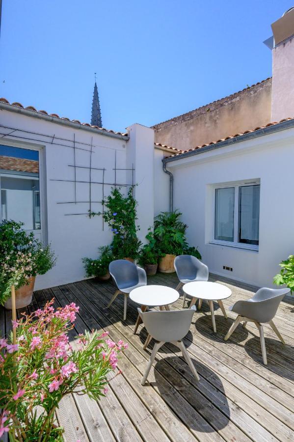 Hotel Le Clocher Ars-en-Ré Екстериор снимка