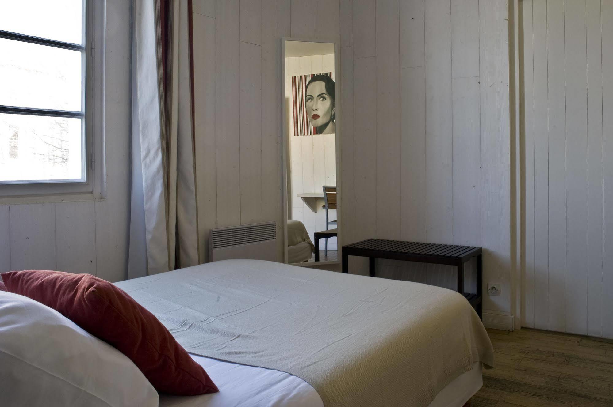 Hotel Le Clocher Ars-en-Ré Екстериор снимка